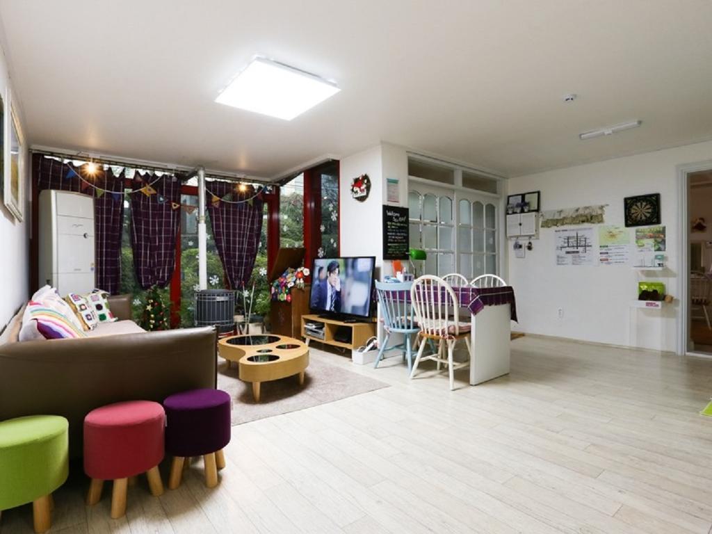 Jeju B.P. Guesthouse Екстер'єр фото